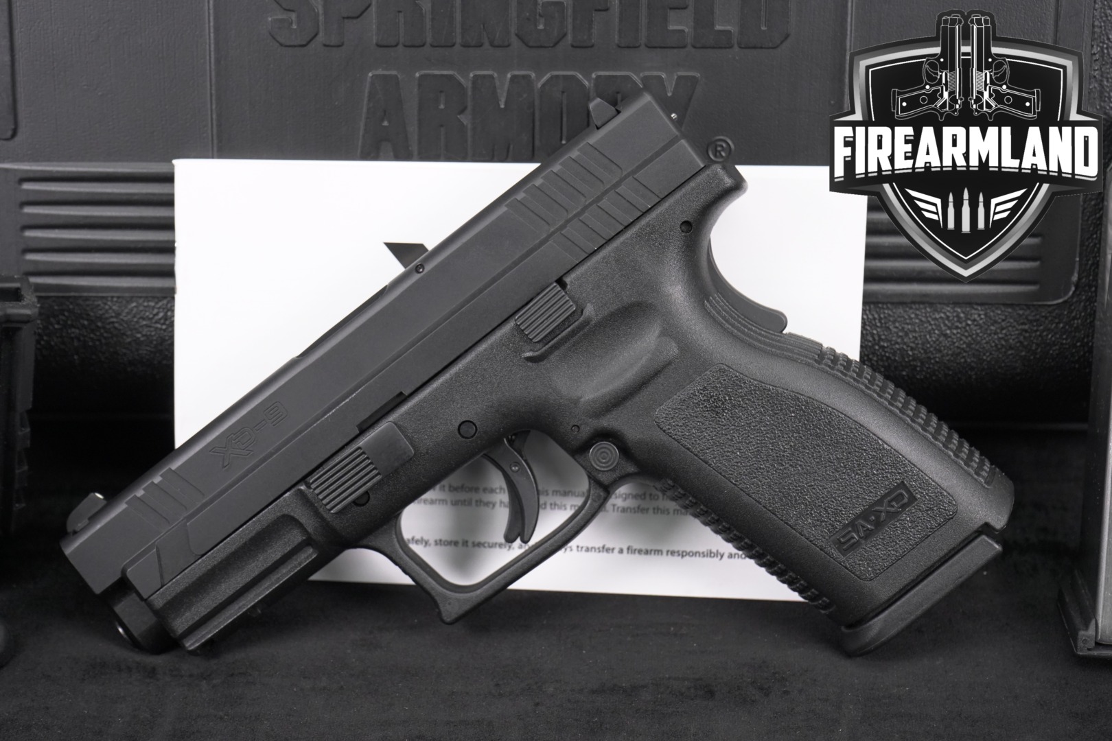 Springfield Armory XD-9 4" Service Model 9mm Luger Black in Very Good Condition Thumbnail
