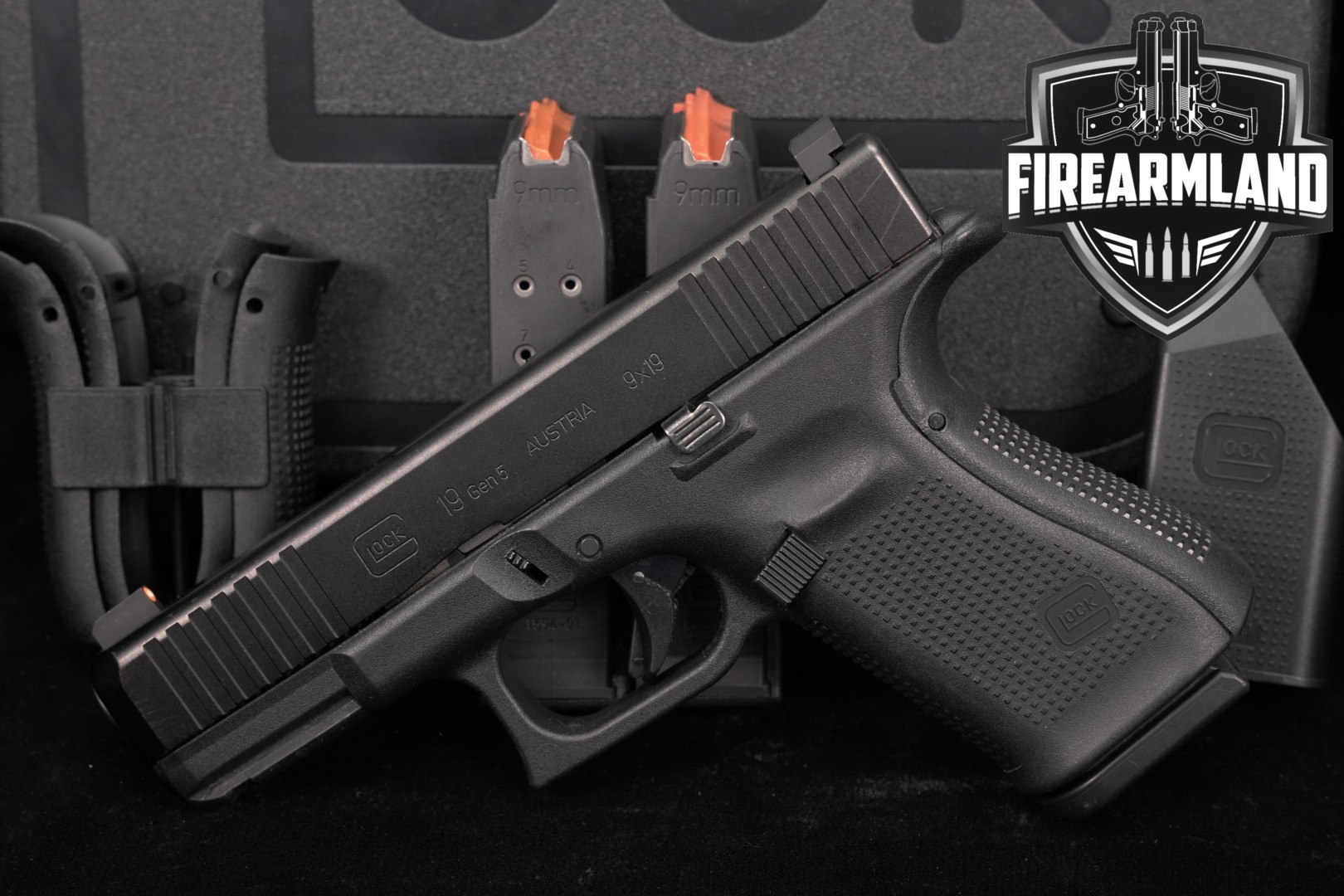 Glock G19 Gen5 9mm Luger Black in Excellent Condition Thumbnail