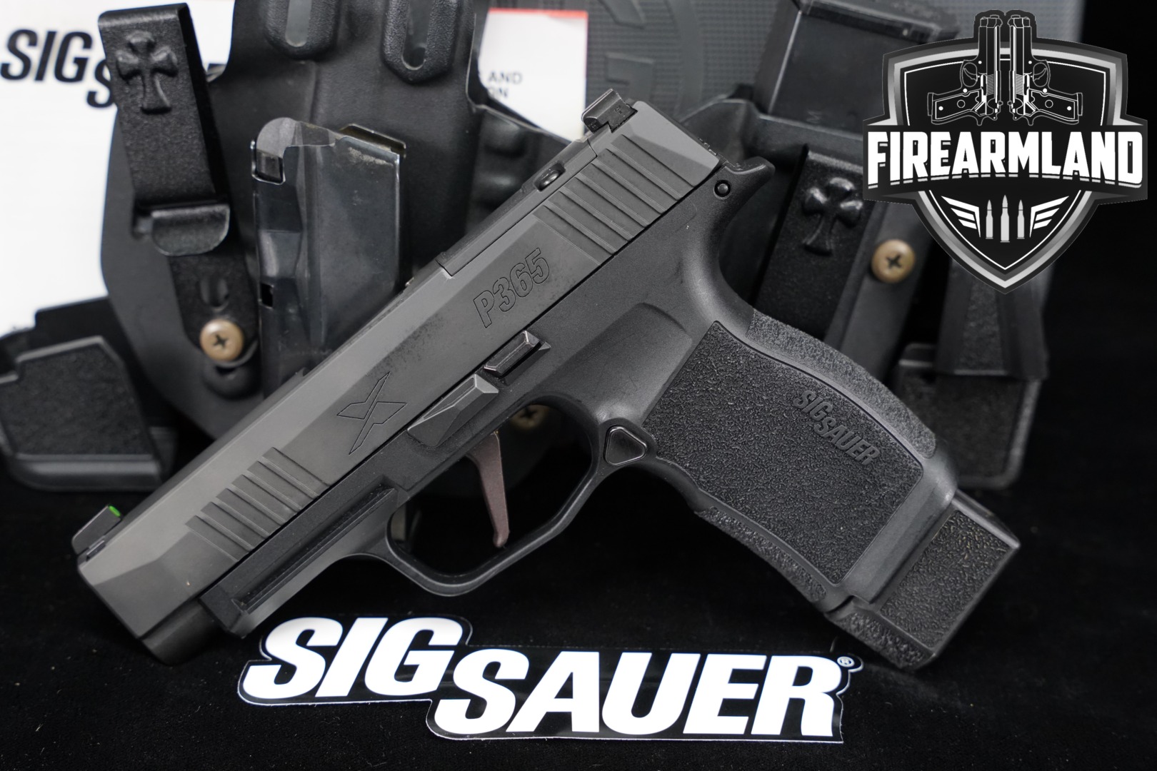Sig Sauer P365 XL, X-Series 9mm Luger Black in Very Good Condition Thumbnail