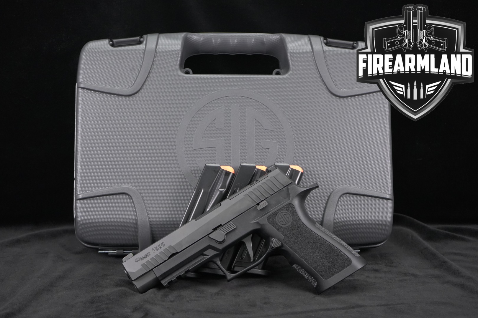 Sig Sauer P320 Pro, Full-Size 9mm Luger Black in Excellent Condition Thumbnail