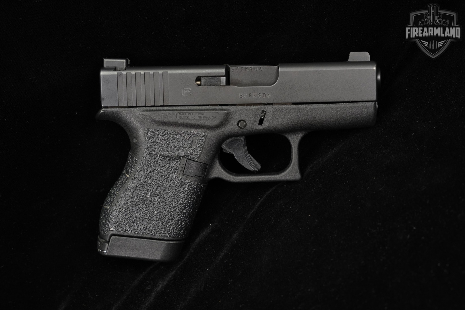 Glock 43 G43 Slimline 9mm 3.41" +4 MAGS & ORIG CASE-img-3