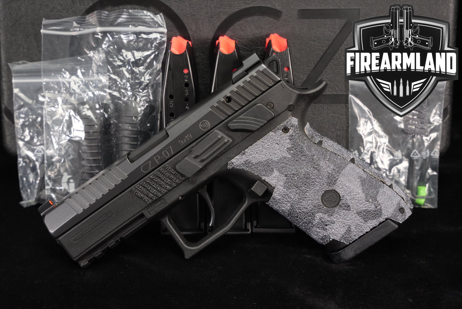 CZ P-07 Omega 9mm Luger Black in Very Good Condition Thumbnail