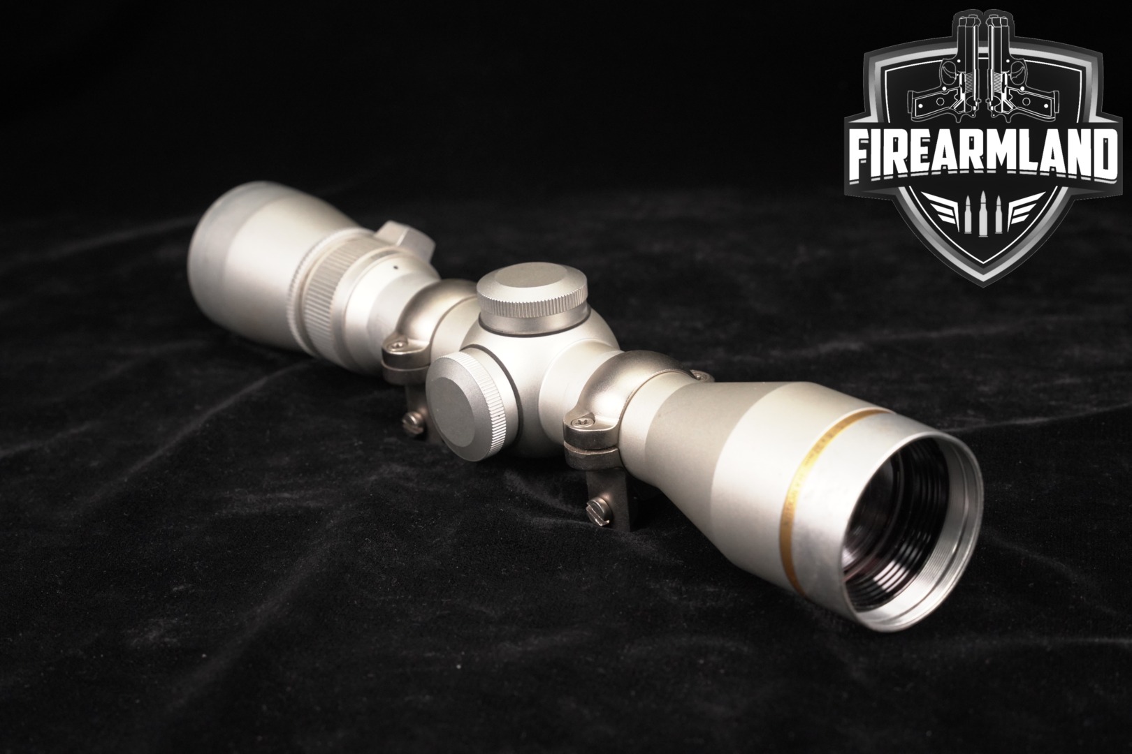 Leupold VX-III 2.5-8x32mm Handgun Scope in Good Condition Thumbnail