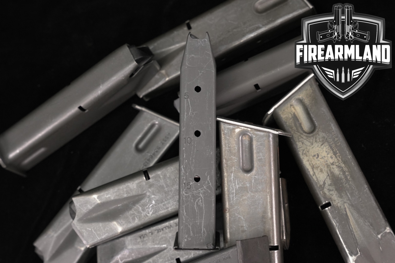Beretta TEN (10) 92 15 Round Magazines 9mm Luger in Good Condition Thumbnail