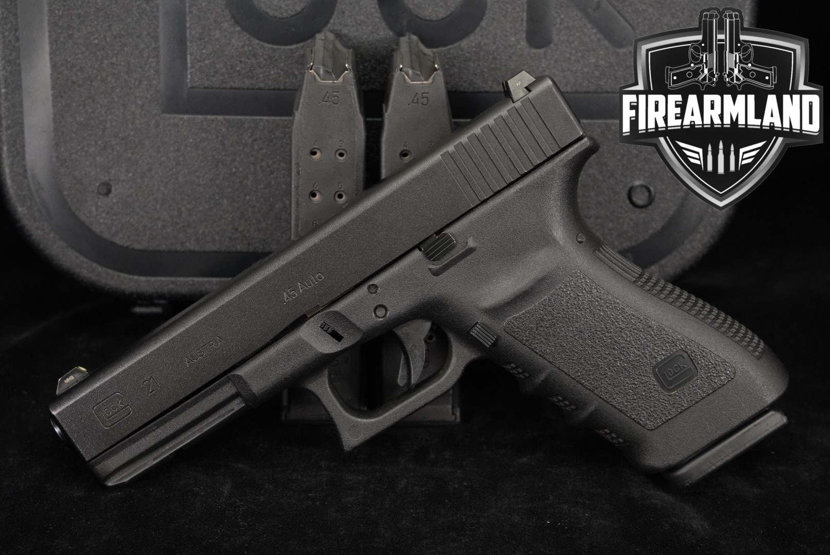 Glock 21 Gen3 G21 Gen 3 SF Short Frame 45 ACP 4.61 +THREE MAGS, CASE-img-0
