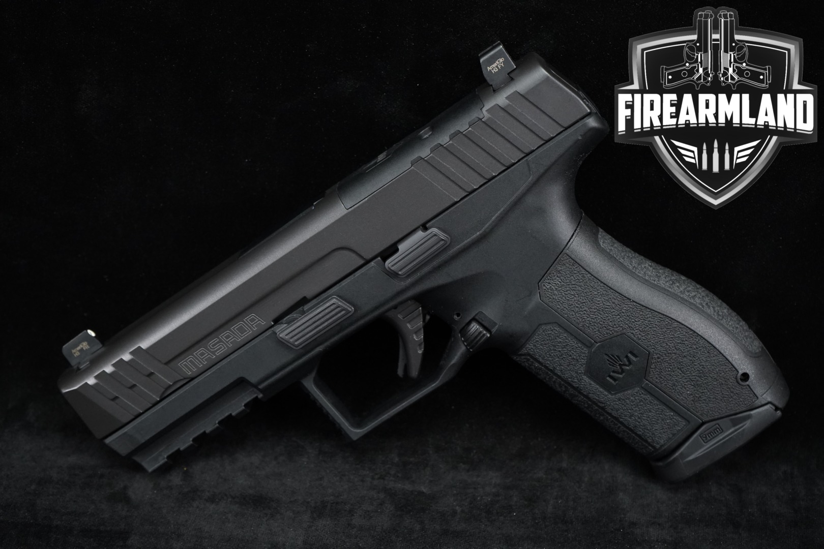 Israel Weapon Industries (IWI) Masada ORP 9mm Luger Black in Excellent Condition Thumbnail
