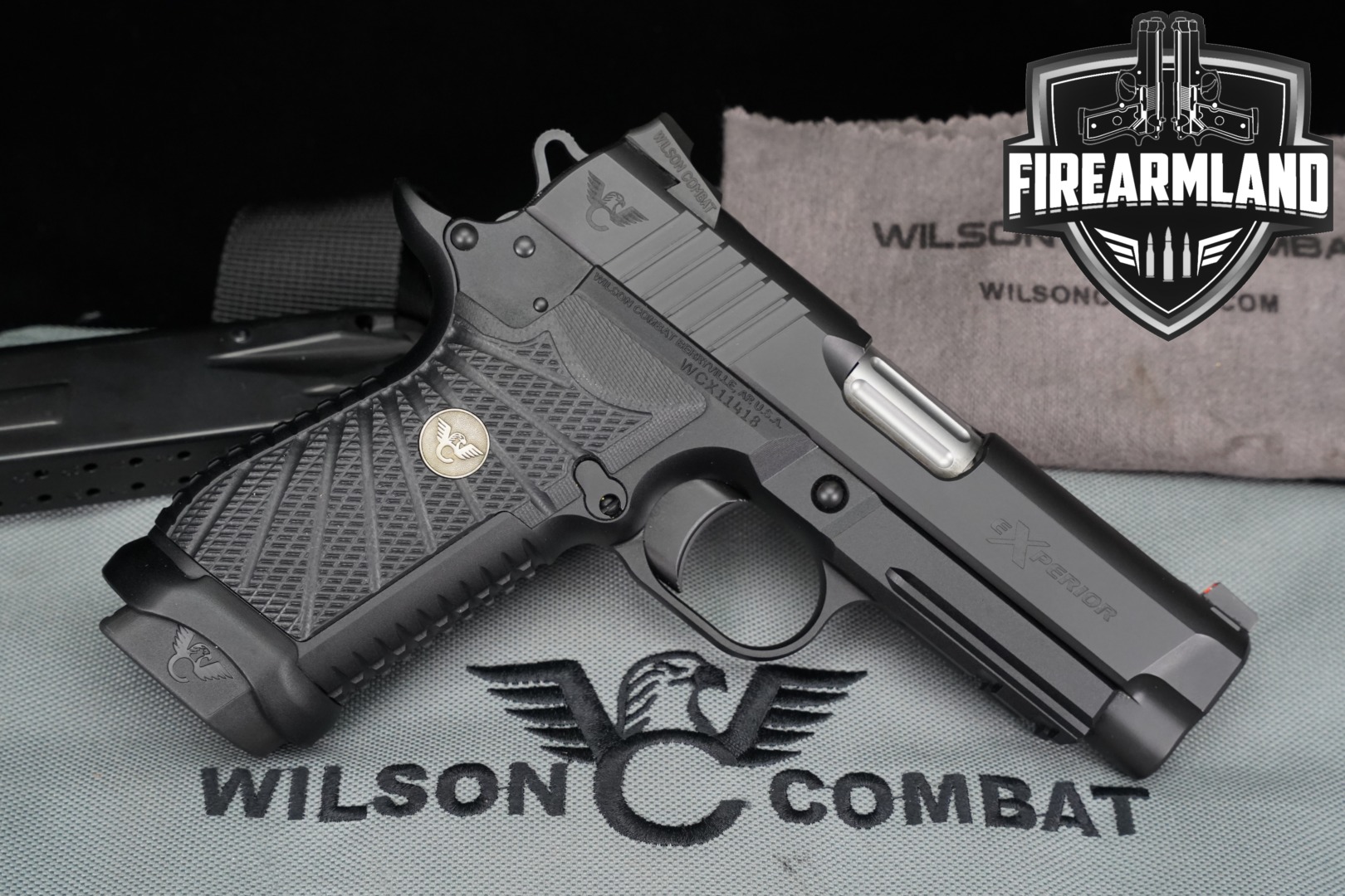 Wilson Combat (WC) eXperior Double Stack Compact, X-Frame 9mm Luger Black in Very Good Condition Thumbnail