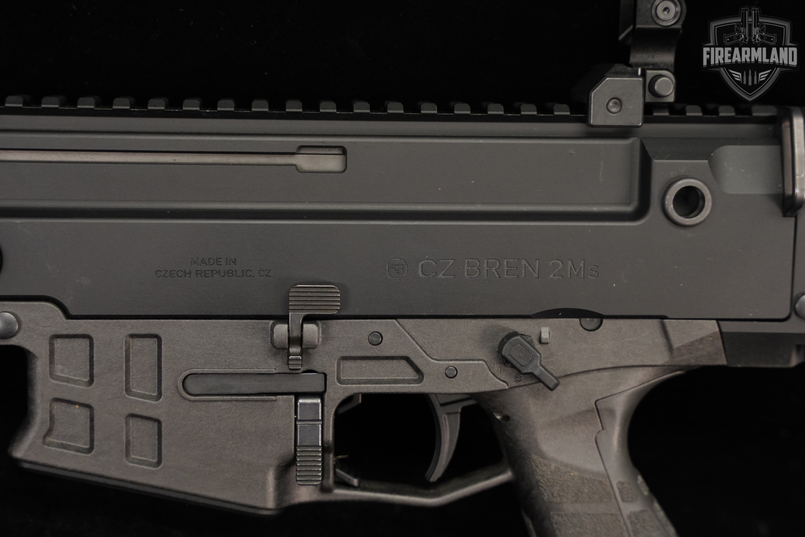 CZ Bren 2 Ms Pistol 5.56 NATO 8 M-LOK THREADED +3 MAGS & ORIG BOX-img-18