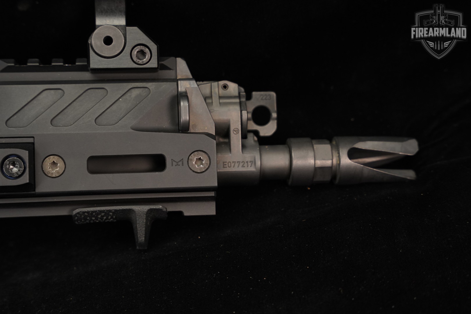 CZ Bren 2 Ms Pistol 5.56 NATO 8 M-LOK THREADED +3 MAGS & ORIG BOX-img-20