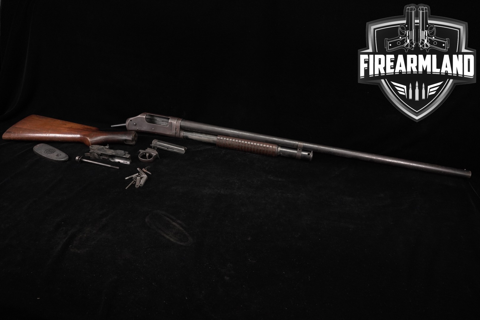 Winchester Model 97 TAKEDOWN 12-Gauge 32" Walnut M97 Slam-Fire-img-0