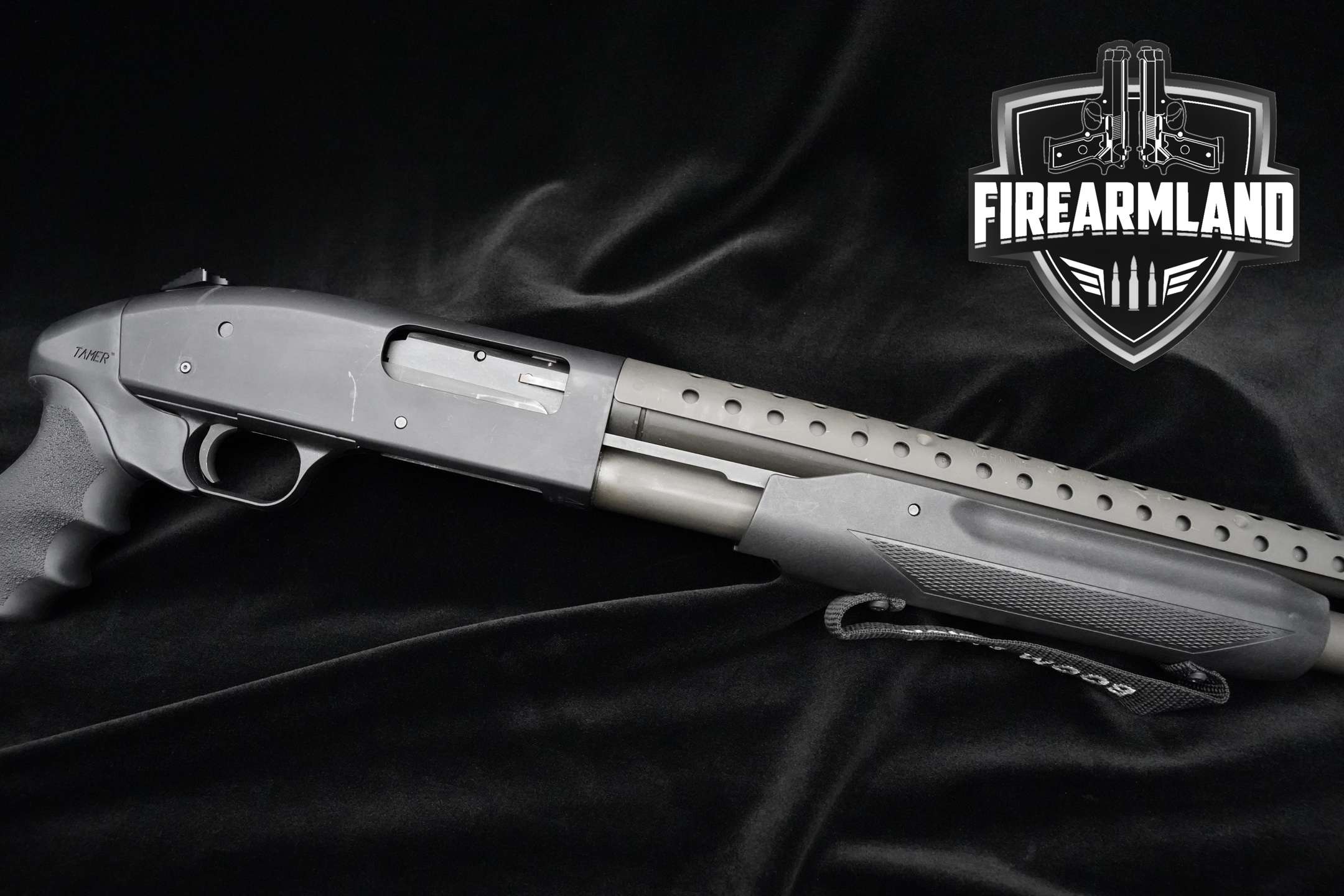 2009 Mossberg 500 12 Gauge Matte Black in Excellent Condition Thumbnail