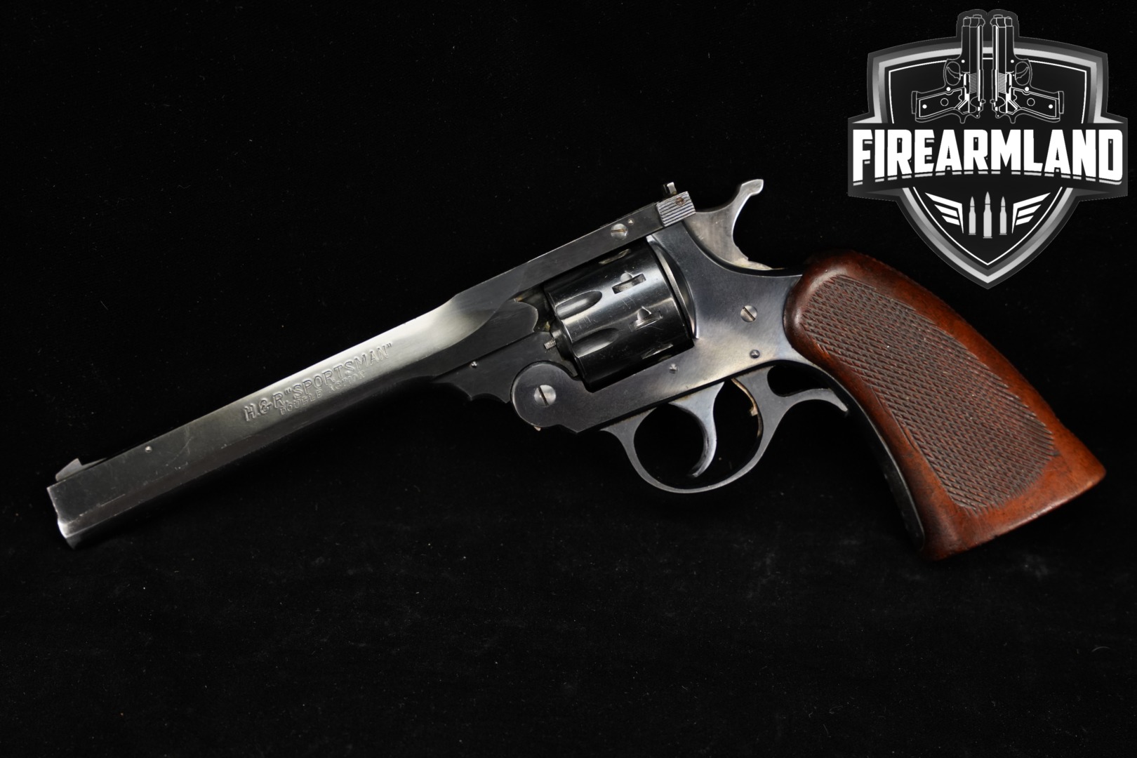 Harrington & Richardson (H&R) Model 999 Sportsman .22 LR Blued in Good Condition Thumbnail