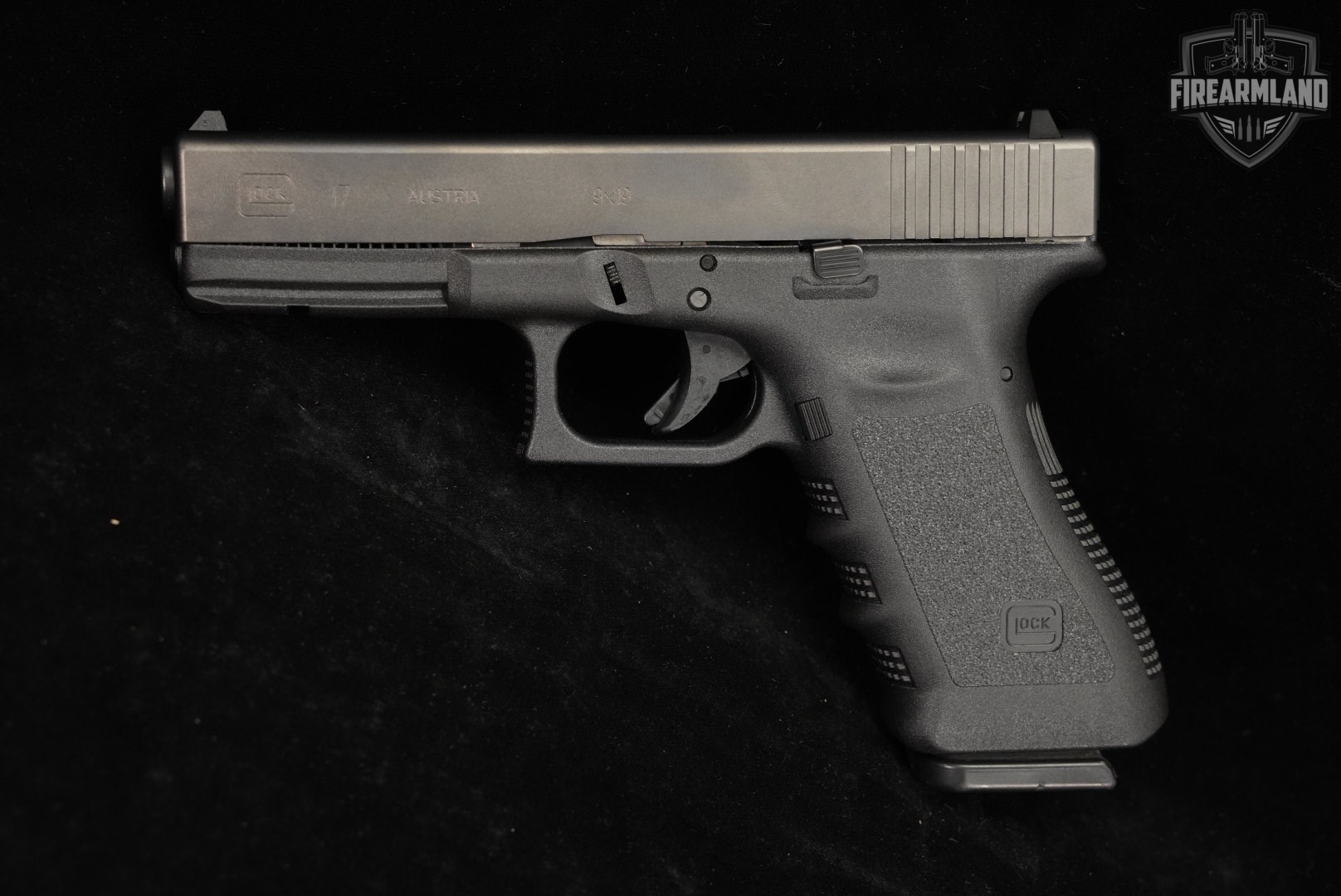 Glock 17 Gen3 G17 Gen 3 9mm 4.49" +ORIG CASE-img-3