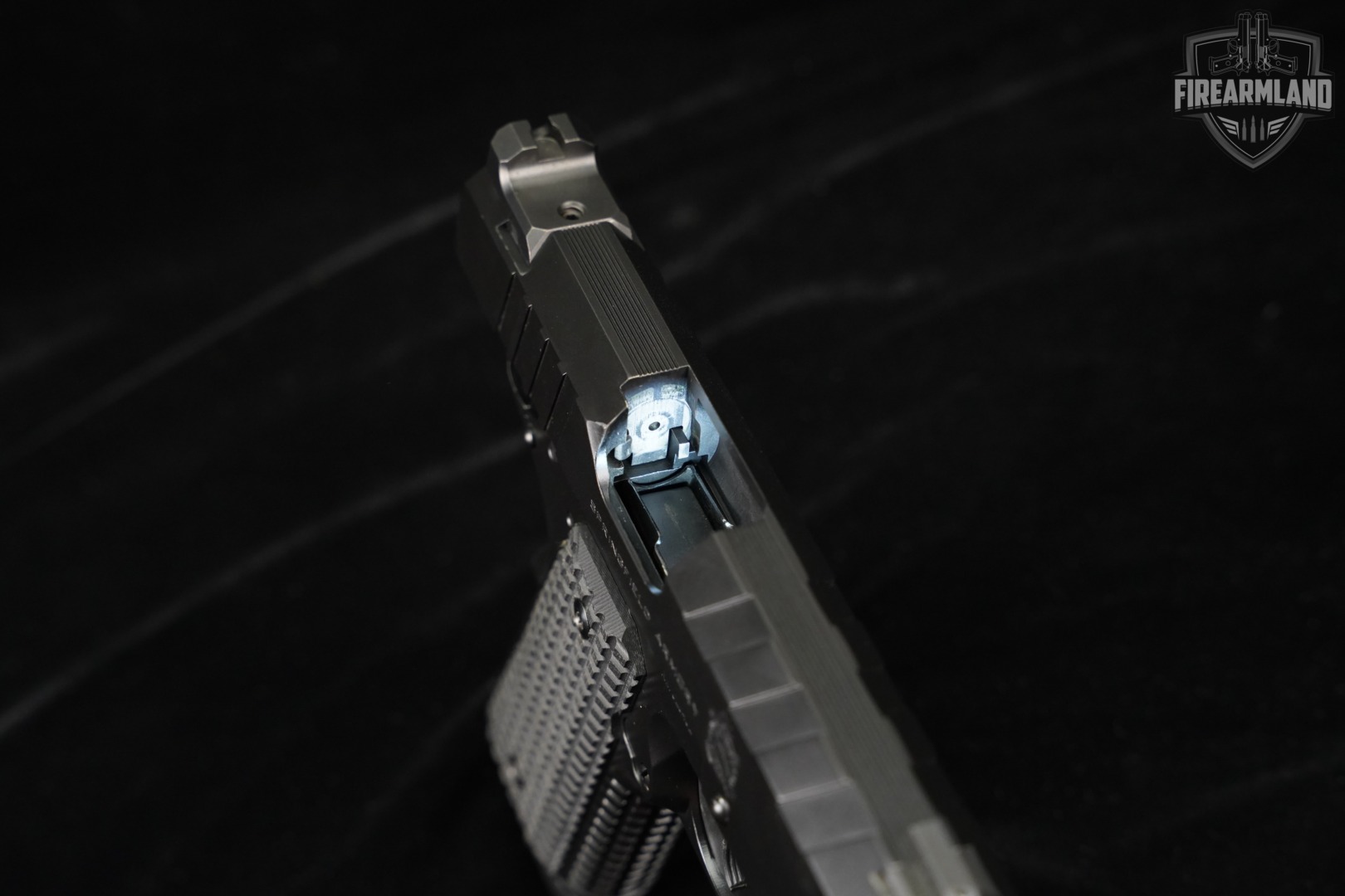 Springfield Armory Emissary All-Black 45 ACP 1911 4.25" +2 MAGS & ORIG CASE-img-10