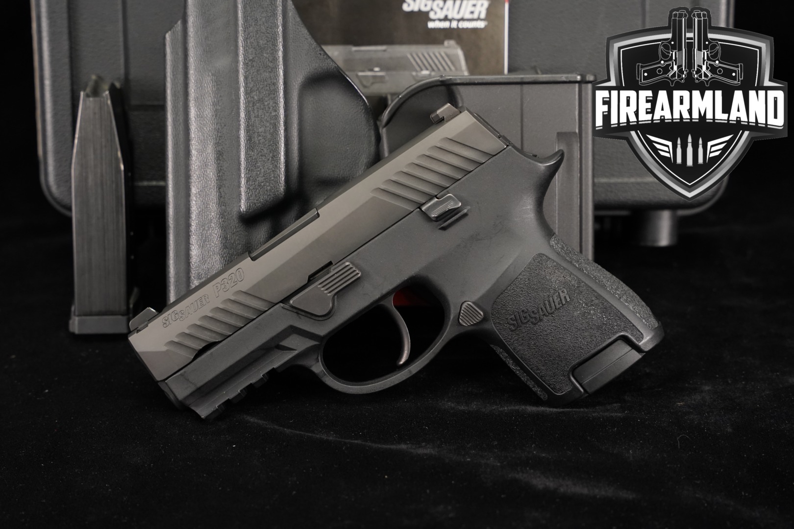 2017 Sig Sauer P320 Subcompact 9mm Luger Black in Very Good Condition Thumbnail