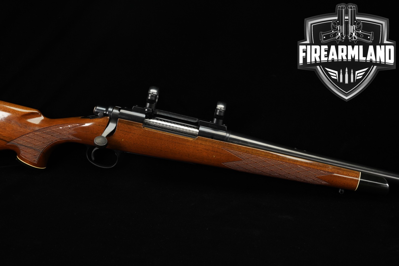 Remington Model 700 BDL .338 Win. Mag. Polished Blue & Walnut in Good Condition Thumbnail