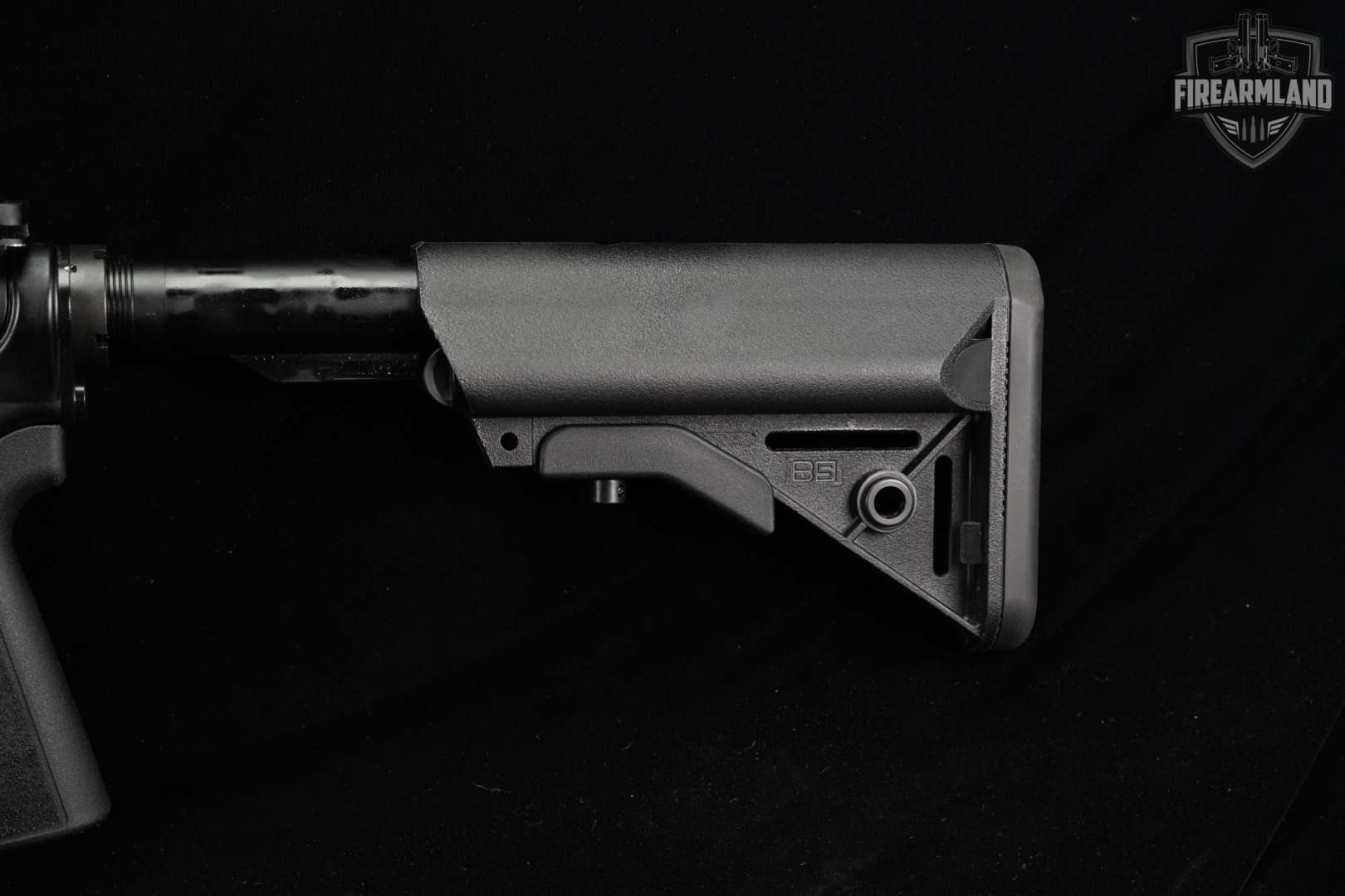 Springfield Armory SAINT Victor 5.56 NATO AR-15 AR15 16" +3 MAGS-img-10
