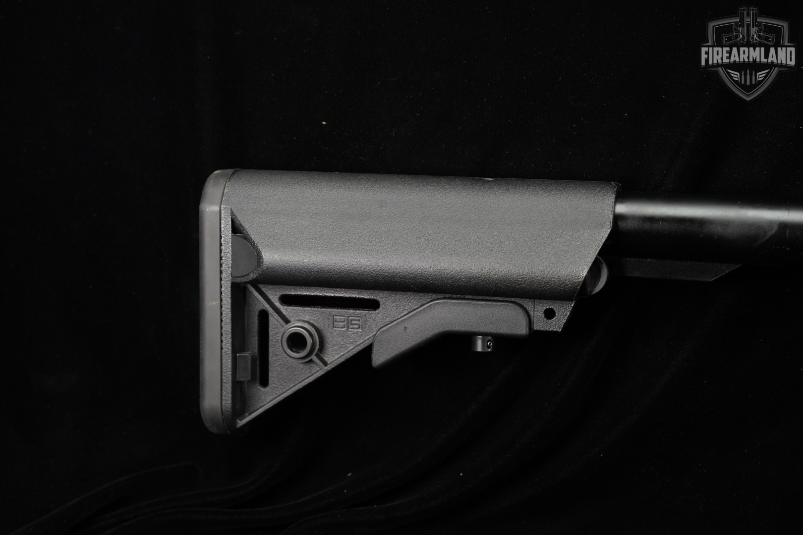 Springfield Armory SAINT Victor 5.56 NATO AR-15 AR15 16" +3 MAGS-img-4
