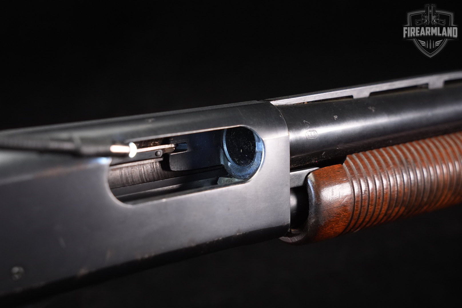 Remington Model 870 Wingmaster Magnum 12-Gauge 28" Blued & Wood M870-img-23