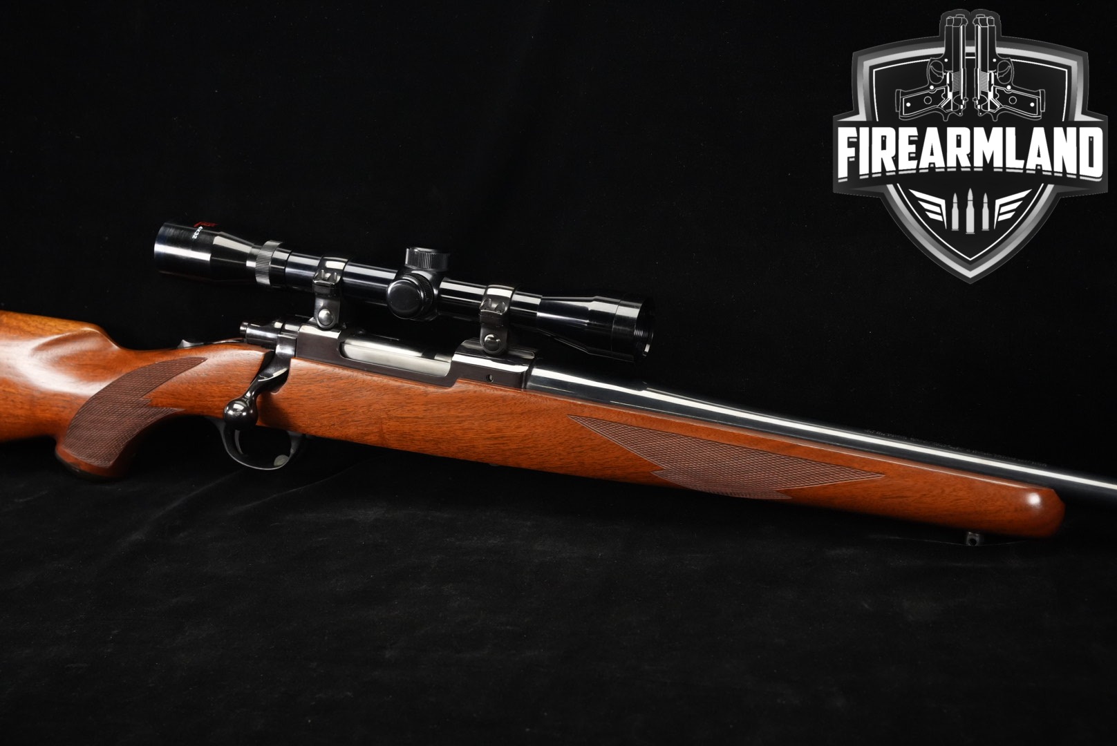 Sturm Ruger M77 R, Tang Safety 6mm Rem. Blued & Walnut in Very Good Condition Thumbnail