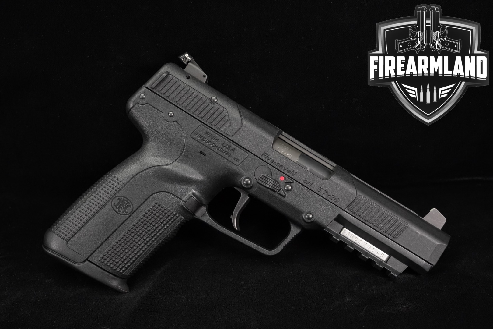 FN Herstal (FNH) Five-seveN Mk2 5.7X28mm Black in Excellent Condition Thumbnail