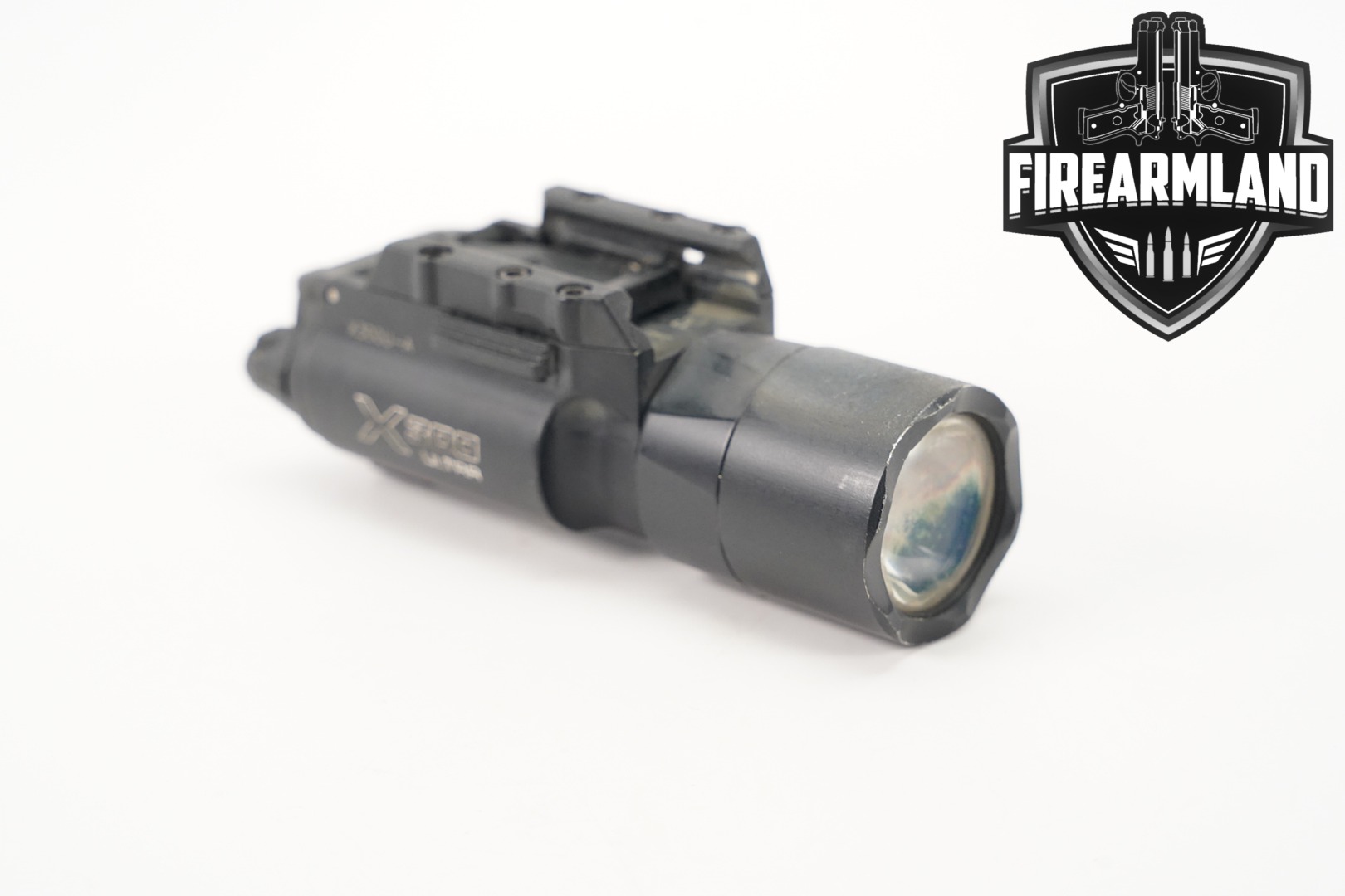 SureFire X300 Ultra X300U-A 1000 Lumens & 11,300 Candela Weapon Light X-300-img-0