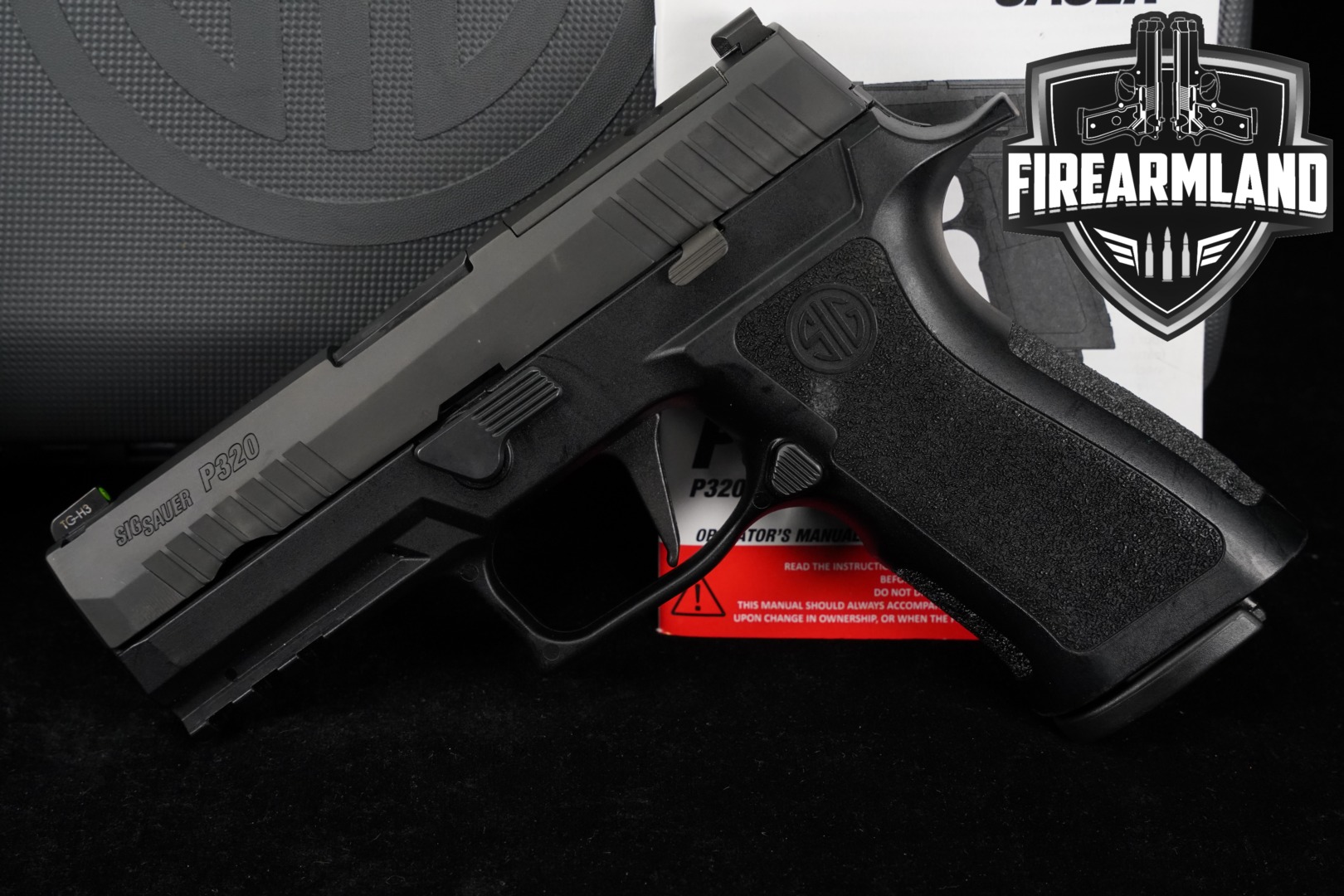 Sig Sauer P320 Carry Pro 9mm Luger Black in Good Condition Thumbnail