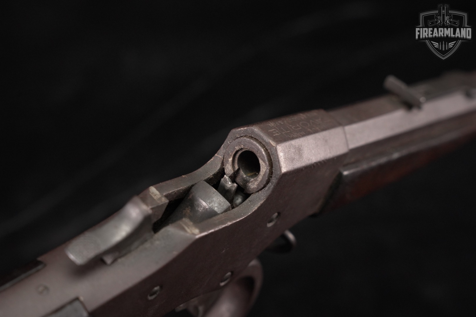 J Stevens A&T Co Favorite Model 1894 32 Rimfire 24 Walnut M1894 M94-img-16