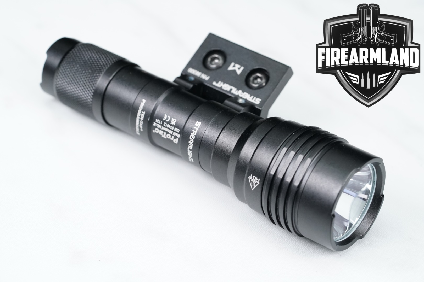 Streamlight ProTac Rail Mount HL-X in Very Good Condition Thumbnail