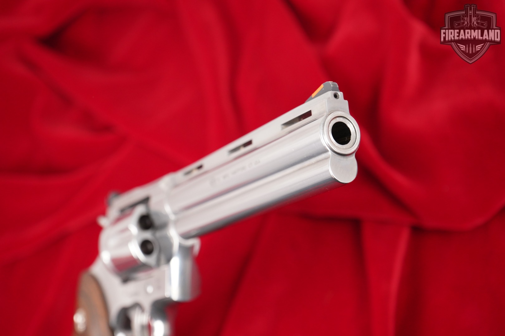 DESIRED Colt Python 357 Magnum 6" Stainless +ORIG CASE & HOLSTER-img-9