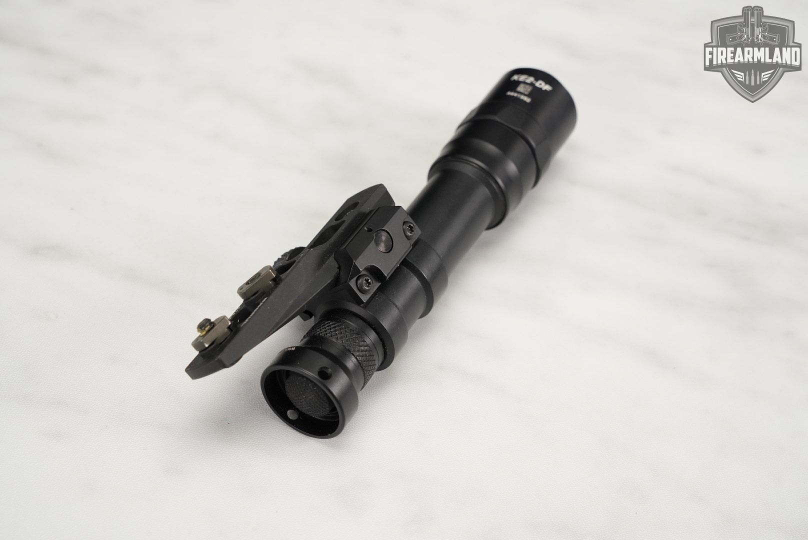 SureFire Scout Light 1500 Lumens & 16,000 Candela Weaponlight M600DF-img-2