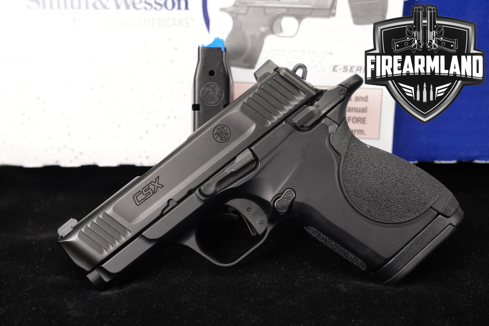 Smith & Wesson (S&W) CSX 9mm Luger Black in Very Good Condition Thumbnail