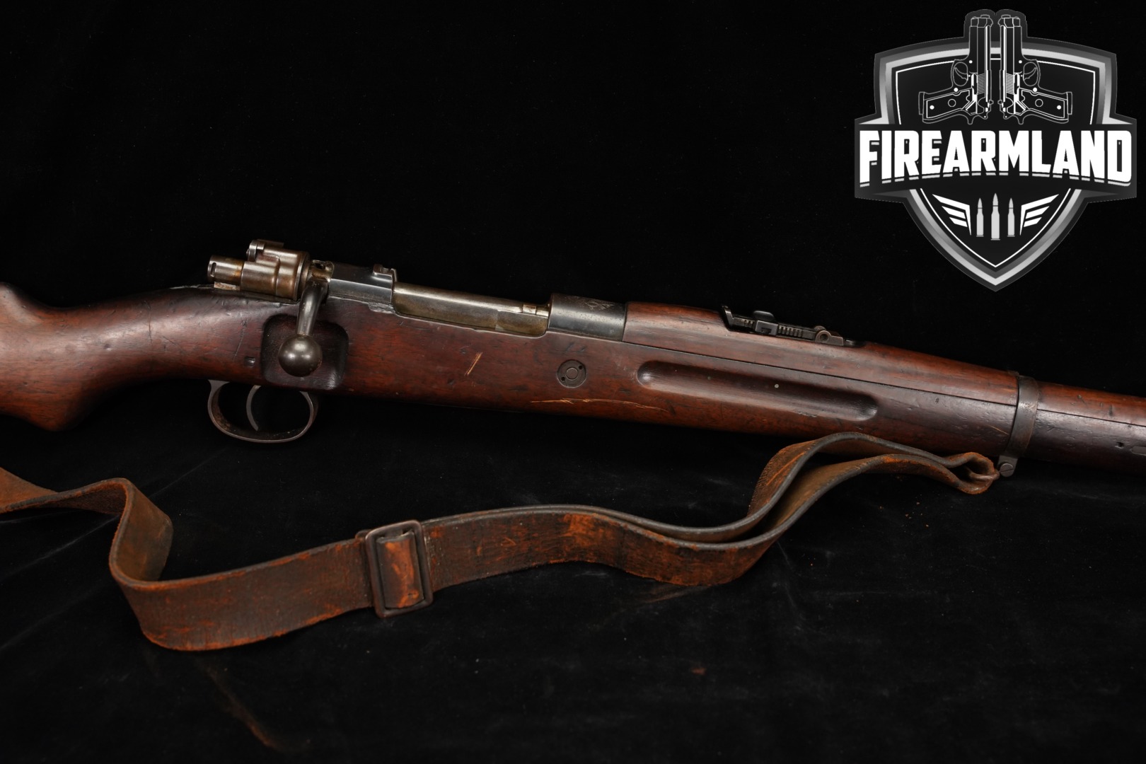 1935 Zbrojovka Brno (CZ) vz. 33 Gendarmerie (ČETN-marked) 8mm Mauser Blued & Hardwood in Good Condition Thumbnail