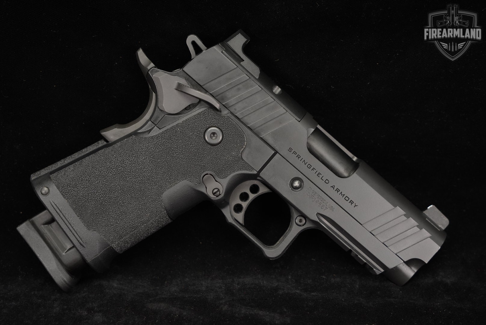 Springfield Armory 1911 DS Prodigy Compact 3.5" AOS 9mm +3 MAGS & ORIG CASE-img-2