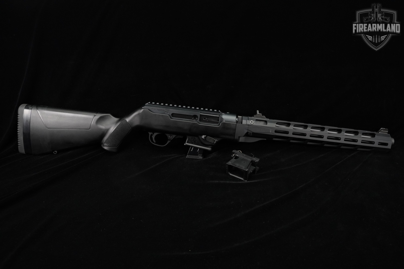 Ruger PC Carbine 9mm 16" Modern TAKEDOWN-img-2