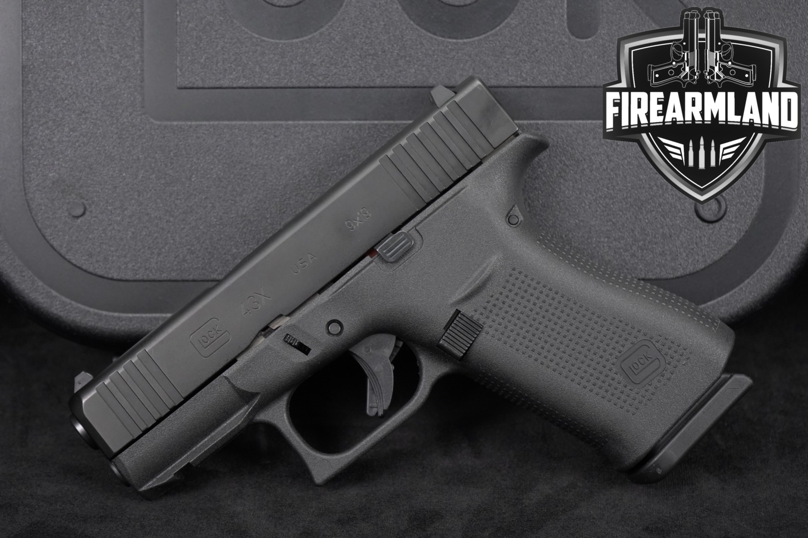 Glock G43X 9mm Luger Black in Excellent Condition Thumbnail