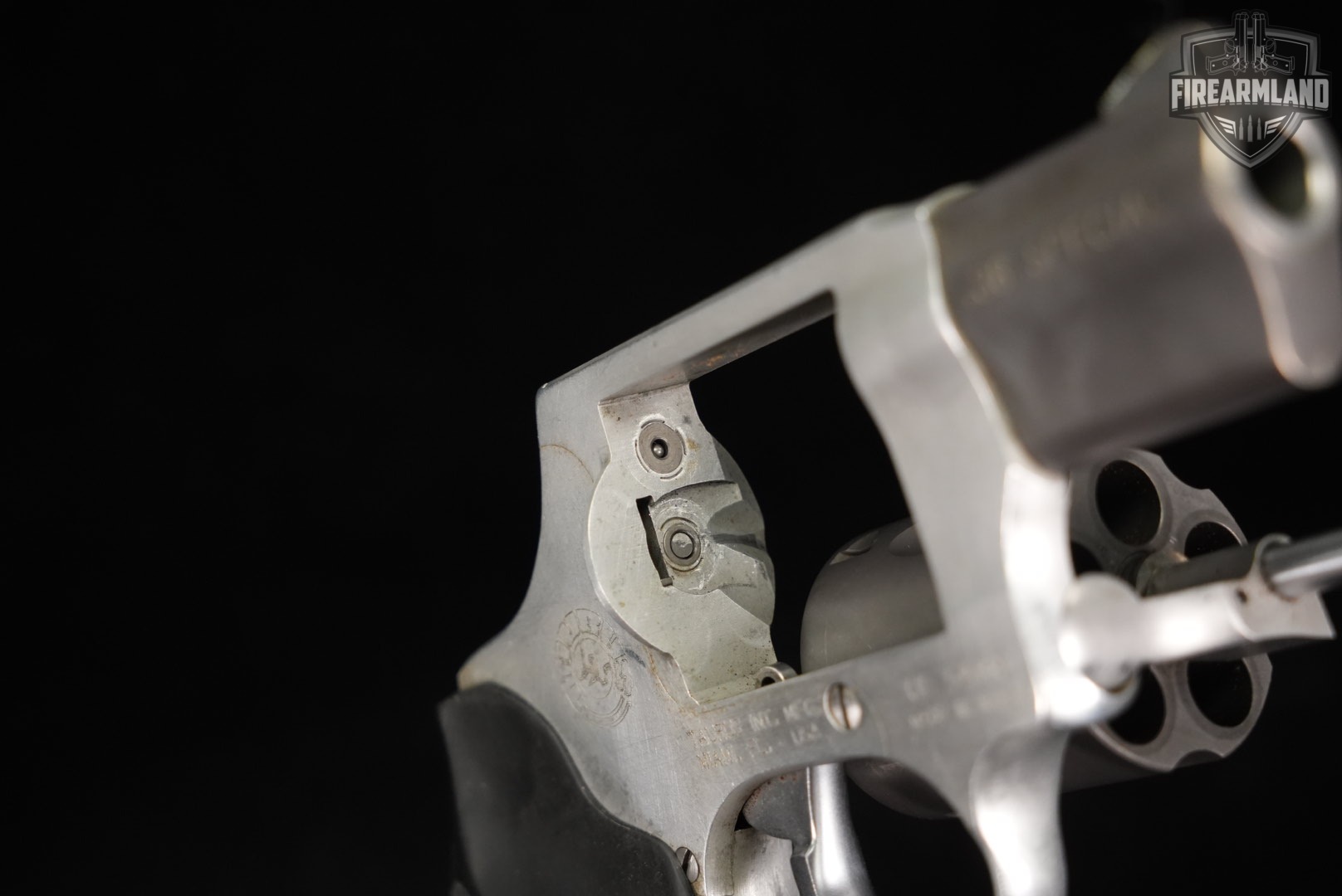 Taurus Model 85 Ultra-Lite Titanium 38 Special 2" Stainless M85 PORT-img-12