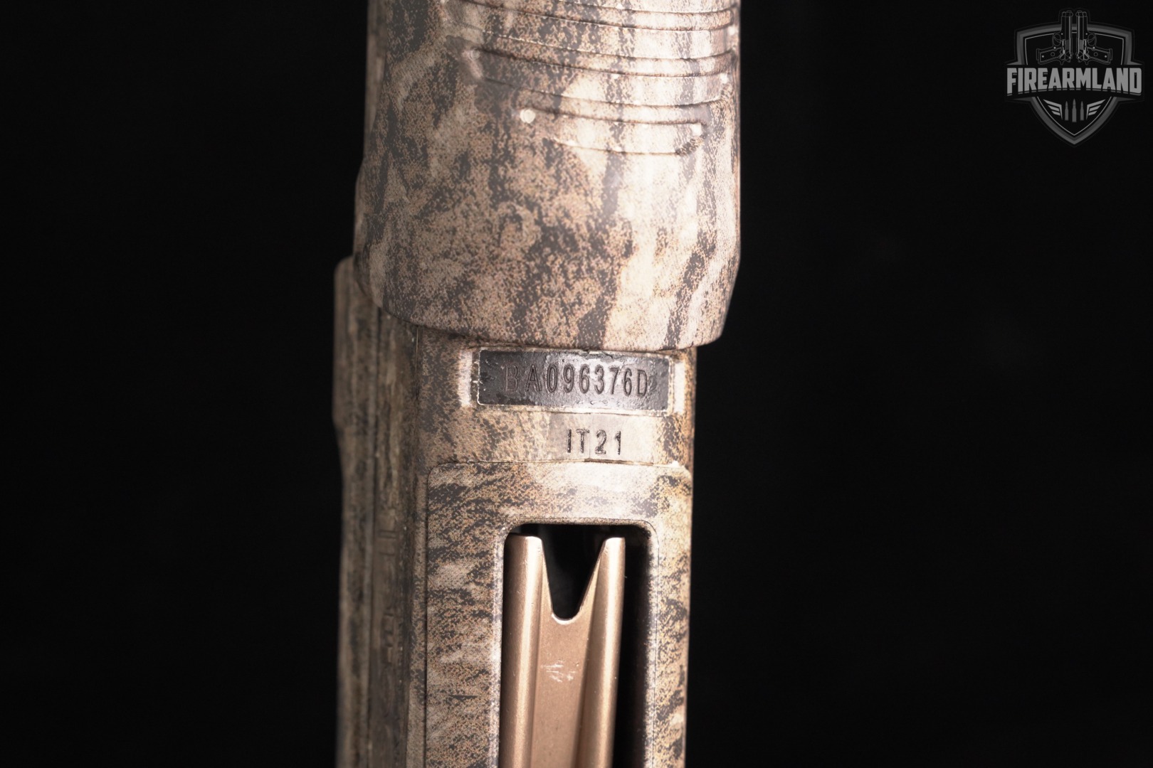 Benelli Nova Field 20-Gauge 26" Mossy Oak Bottomland Camo +ORIG BOX-img-17
