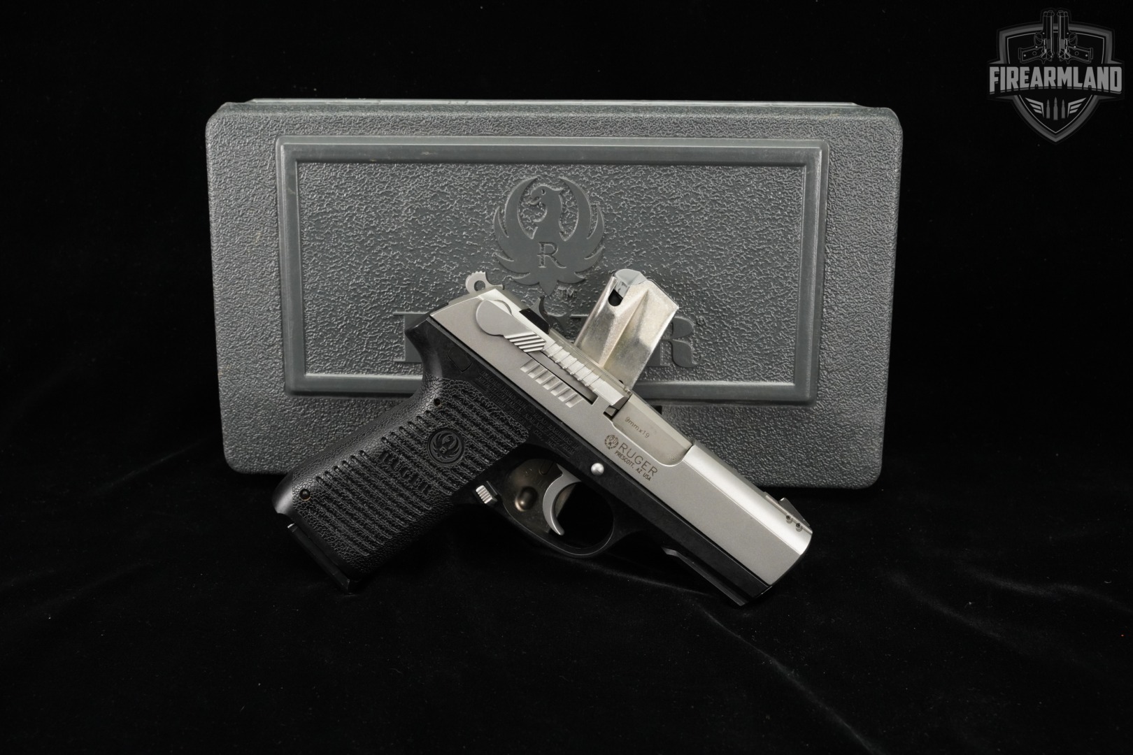 Ruger P95 PR 9mm P-95 +2 MAGS & ORIG CASE-img-2