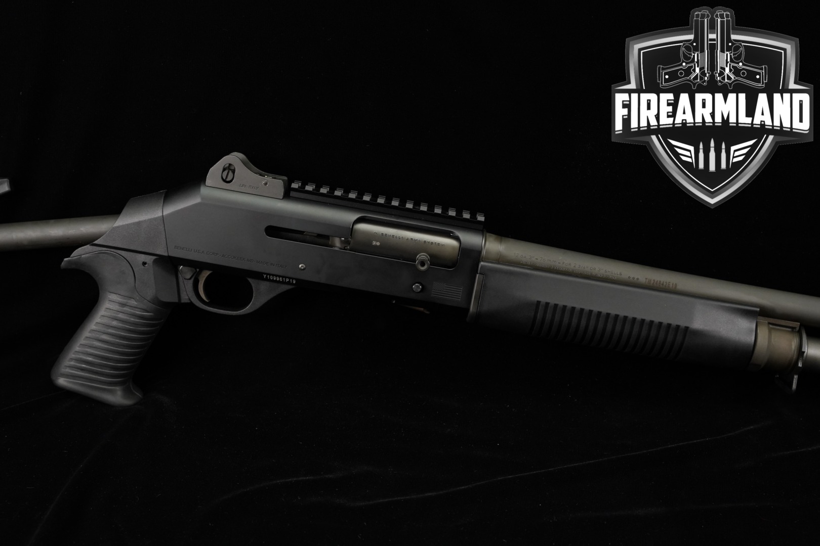 2019 Benelli M1014 12 Gauge Black in Very Good Condition Thumbnail
