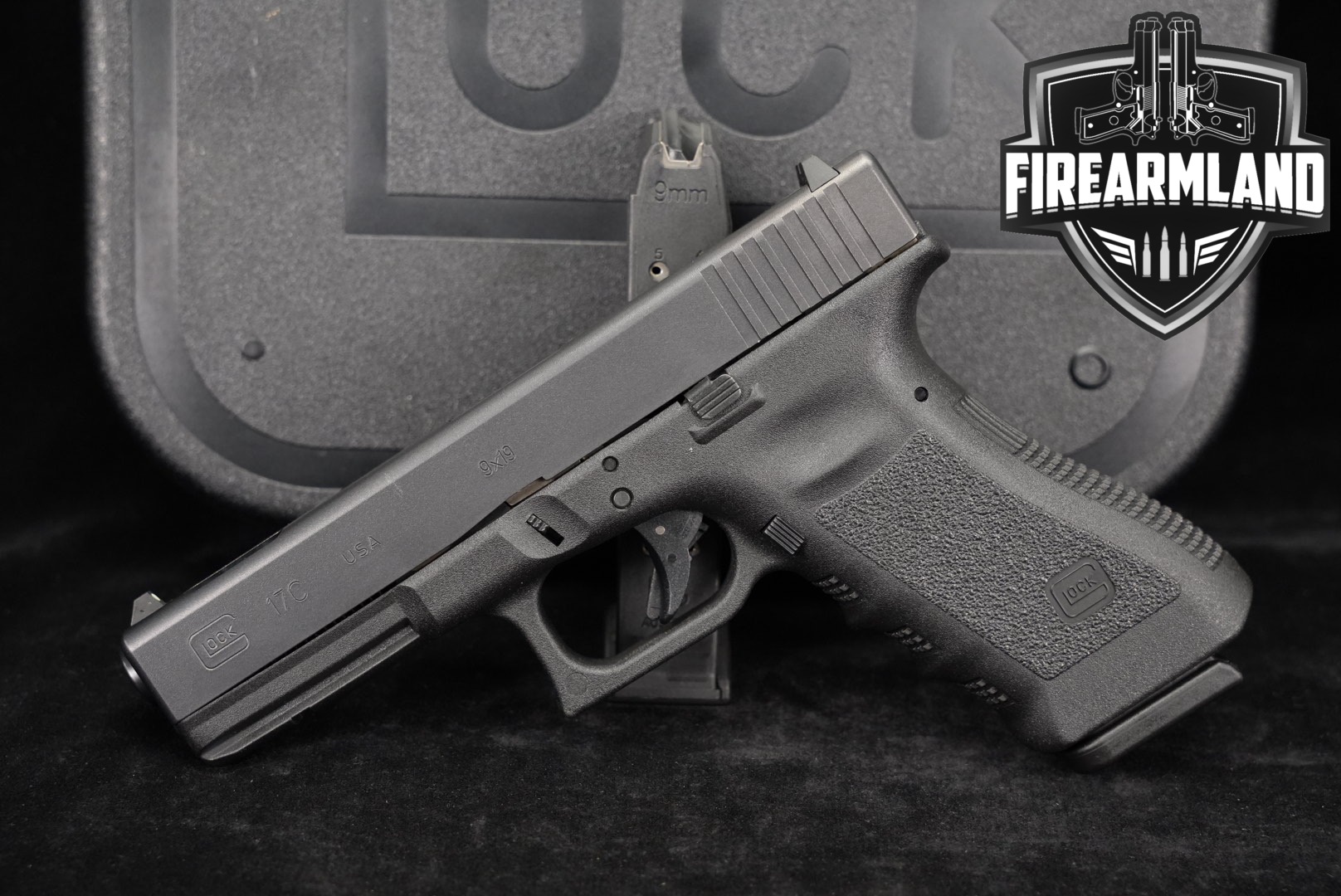 Glock 17C Gen3 G17C Gen 3 9mm COMP 4.49" +2 MAGS & ORIG CASE-img-0