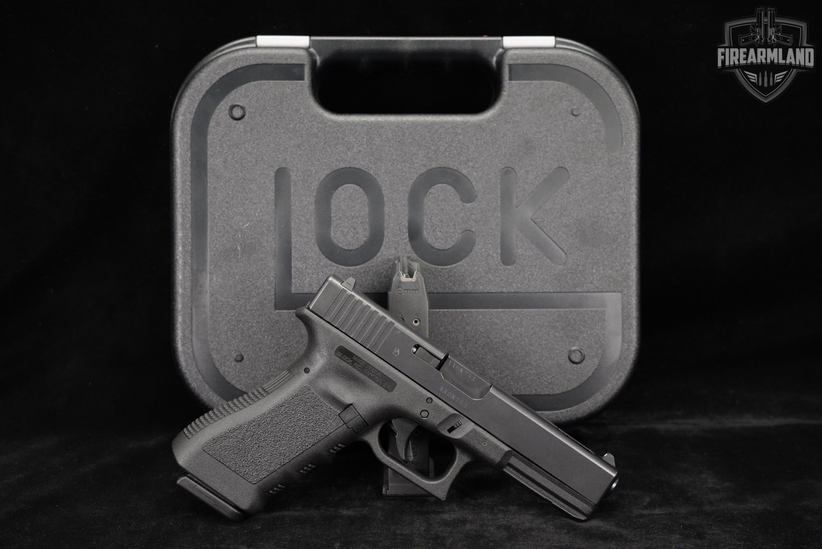 Glock 17C Gen3 G17C Gen 3 9mm COMP 4.49" +2 MAGS & ORIG CASE-img-2