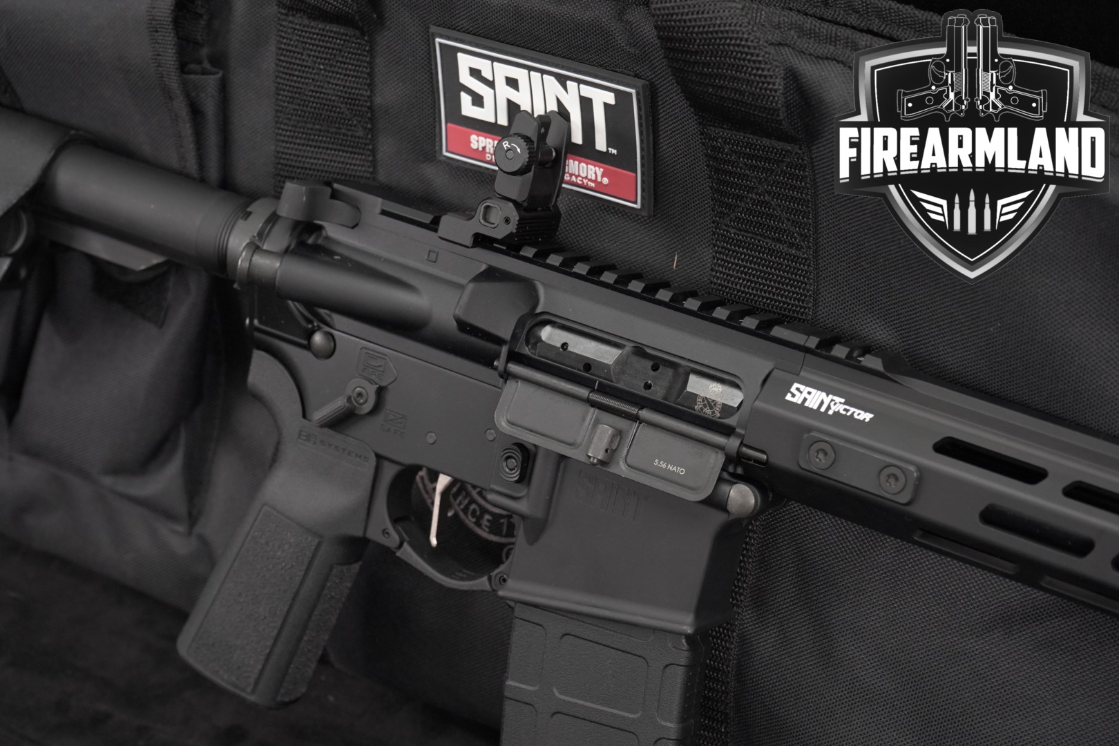 Springfield Armory SAINT Victor 5.56mm NATO Black in Excellent Condition Thumbnail