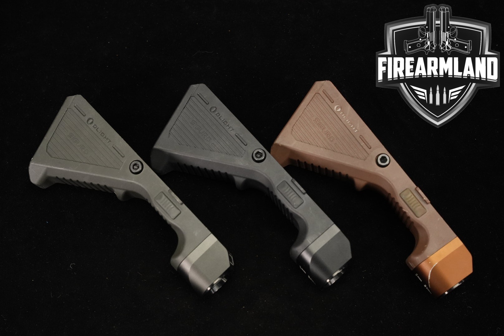 OLight THREE SIGURD LIGHT LOT 1450 Lumens & 14,400 Candela Angled Grip-img-0