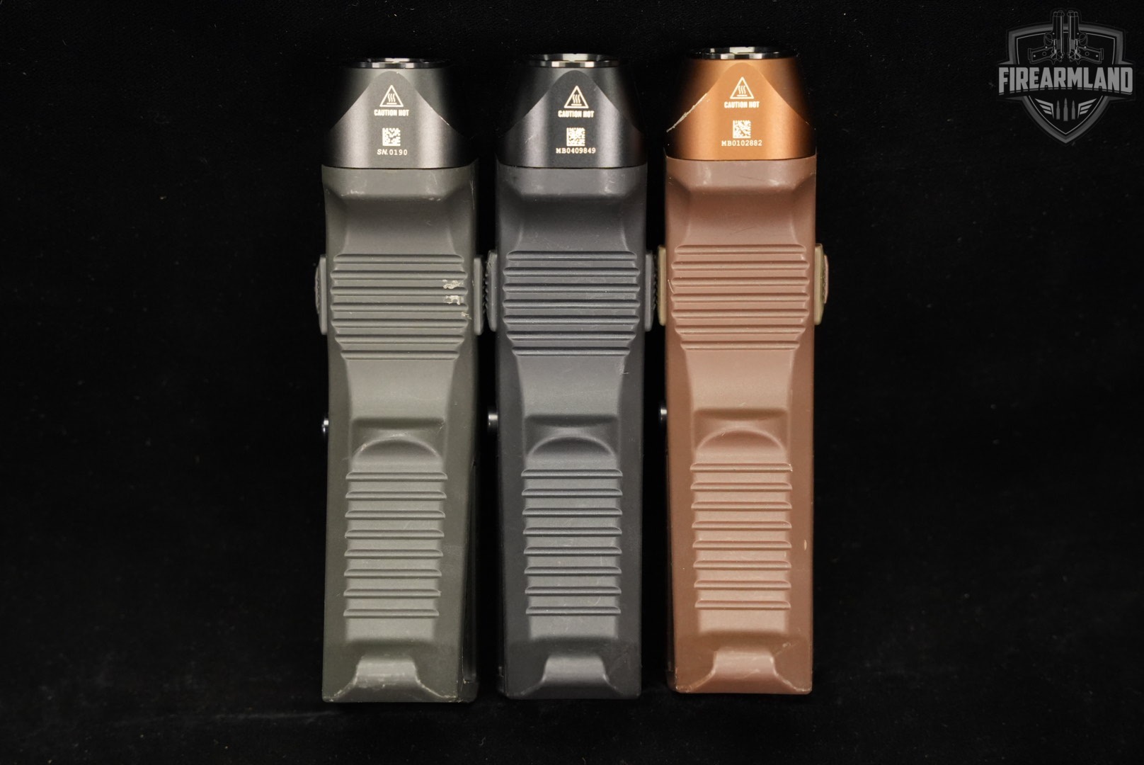 OLight THREE SIGURD LIGHT LOT 1450 Lumens & 14,400 Candela Angled Grip-img-3