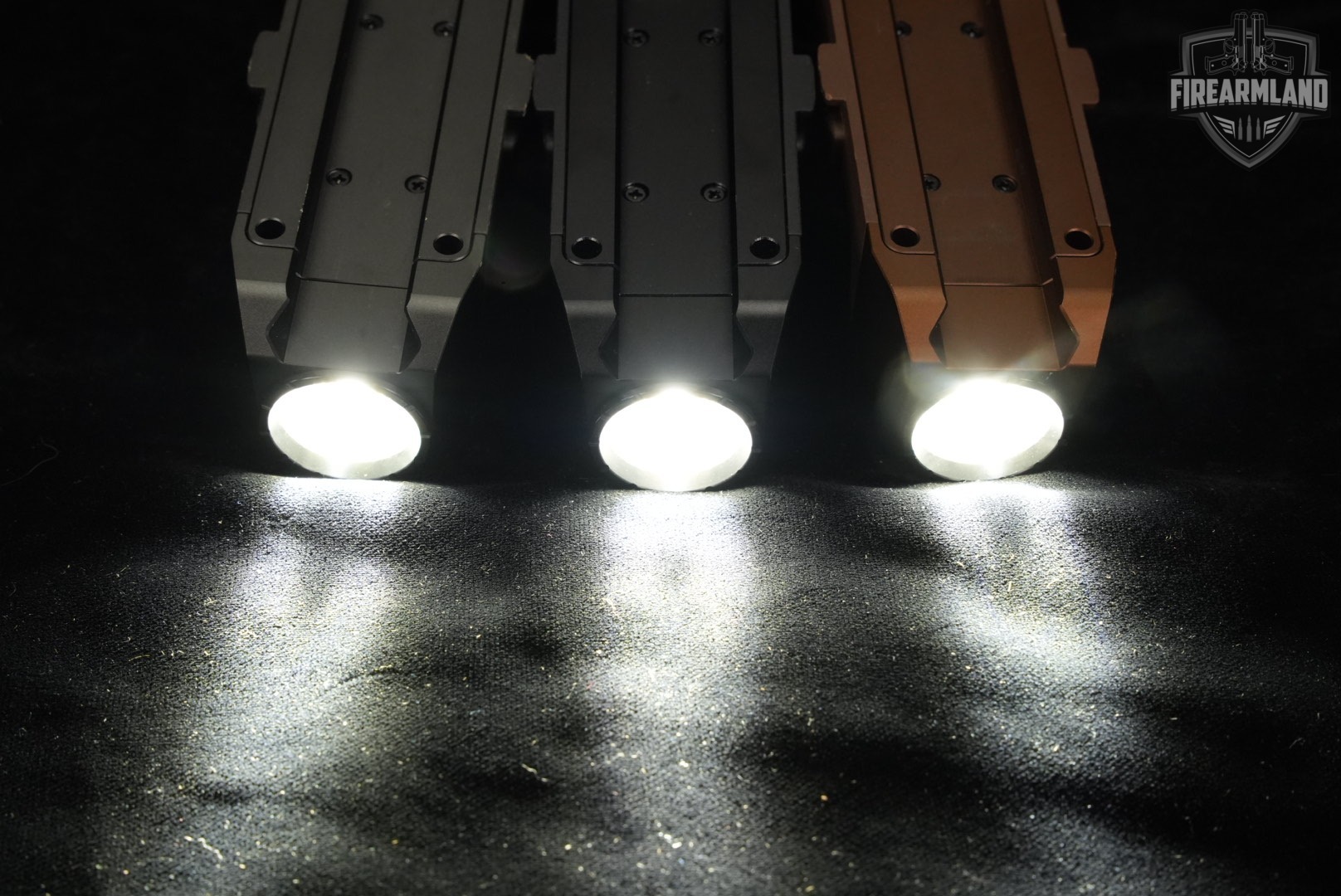 OLight THREE SIGURD LIGHT LOT 1450 Lumens & 14,400 Candela Angled Grip-img-6