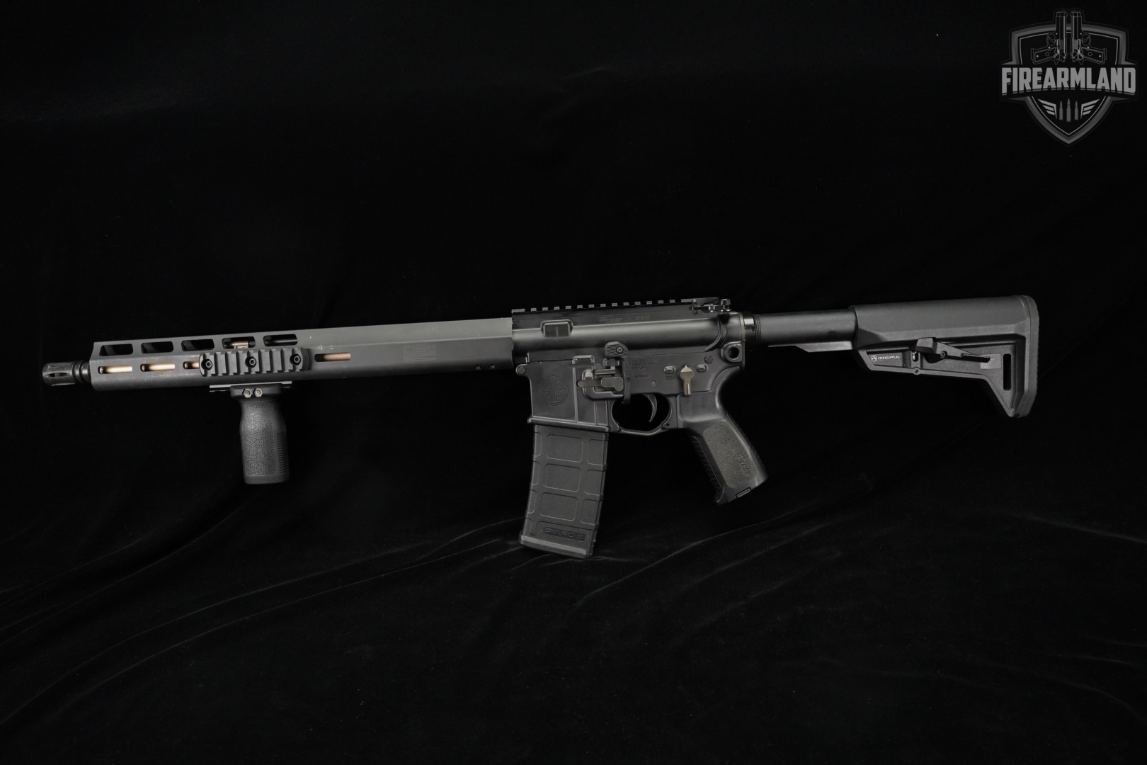 Sig Sauer M400 TREAD 5.56 NATO AR-15 AR15 16" M-400 +ORIG BOX-img-2