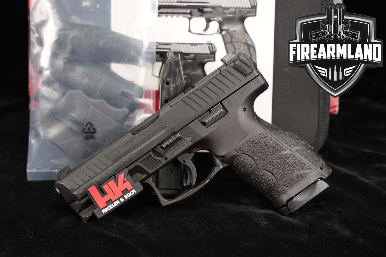 Heckler & Koch (H&K, HK) VP9A1 K 9mm Luger Black in Very Good Condition Thumbnail