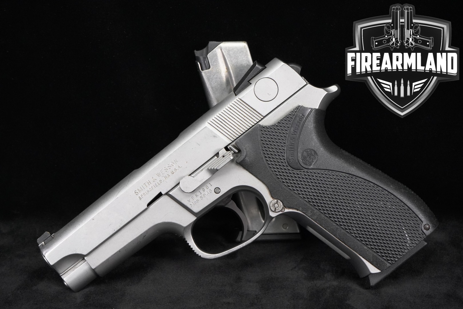Smith & Wesson (S&W) Model 5946 Third Generation 5900 Series 9mm Luger Stainless in Very Good Condition Thumbnail
