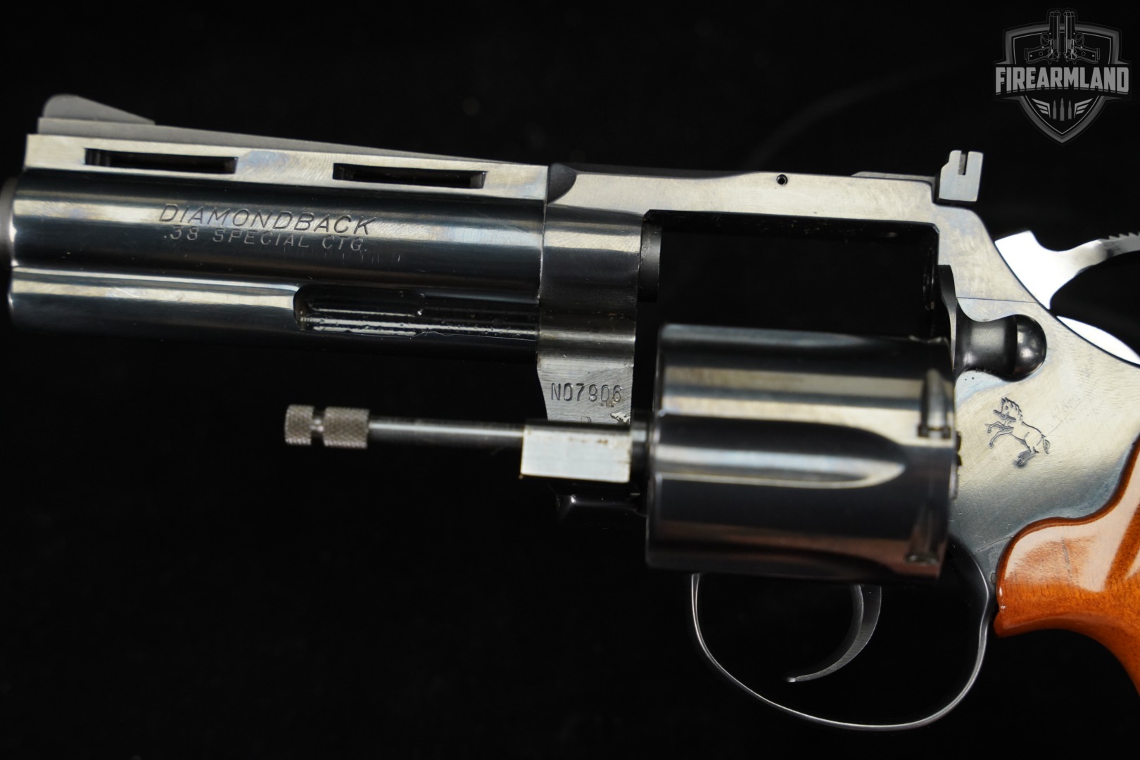 1977 Colt Diamondback 38 Special 4" Blued BABY PYTHON +ORIG BOX-img-10